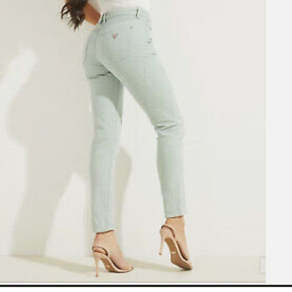 Guess Women’s Dyed Geo 1981 Skinny Jeans High Rise - Picture 3 of 7